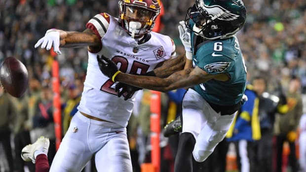 Benjamin St-Juste breaks up pass intended for DeVonta Smith